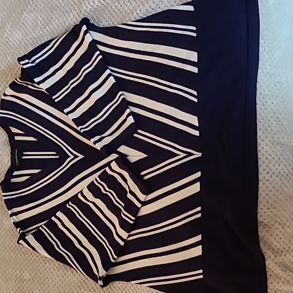 Lane Bryant Blue & White V-Neck Striped Sweater - Picture 4 of 6